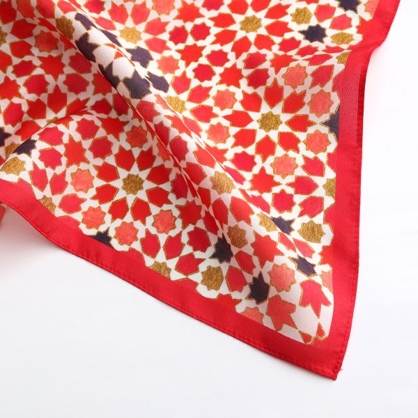 Pañuelo Cuadrado Seda Habotai Alhambra, 55x55cm - Imagen 3