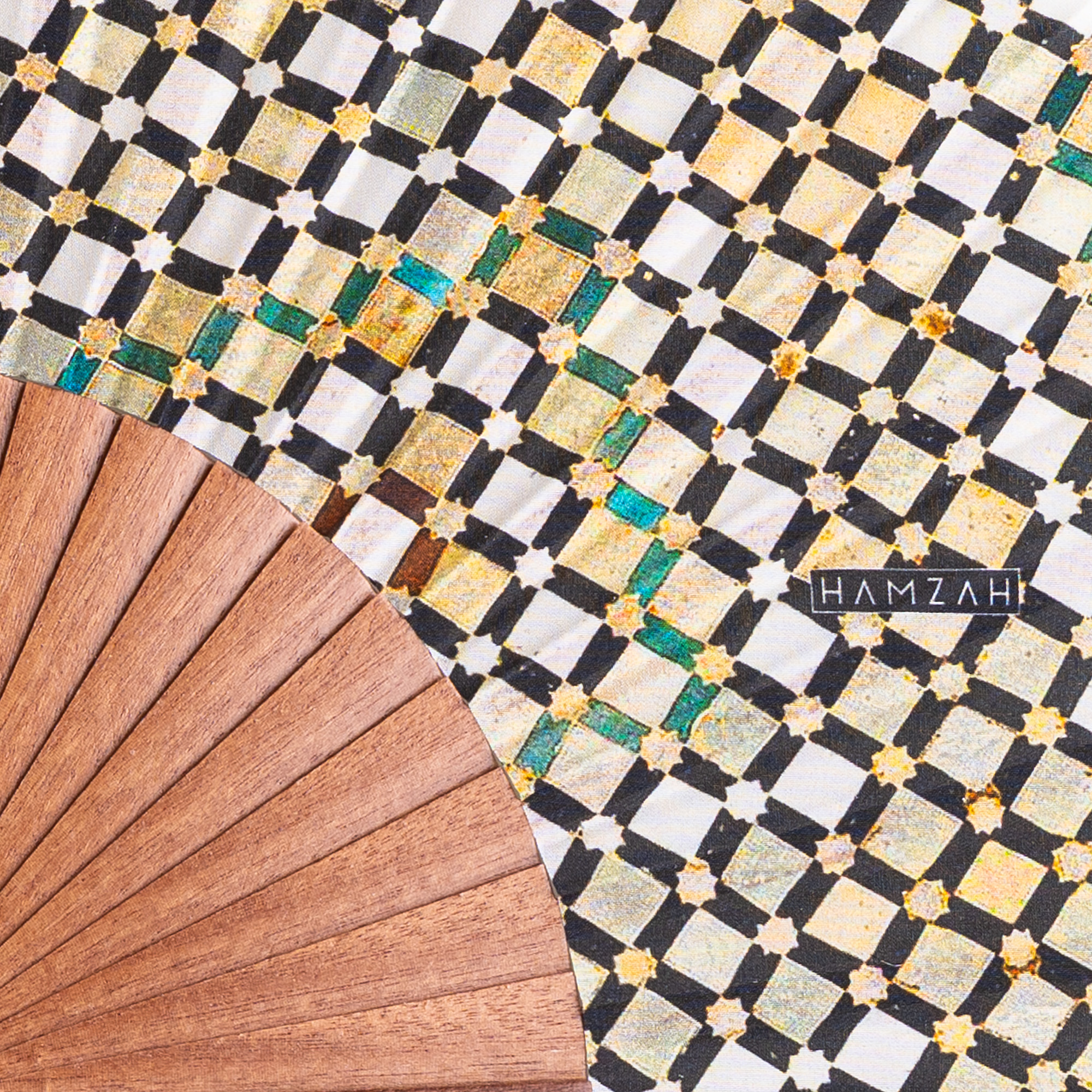 Hub Silk Hand Fan