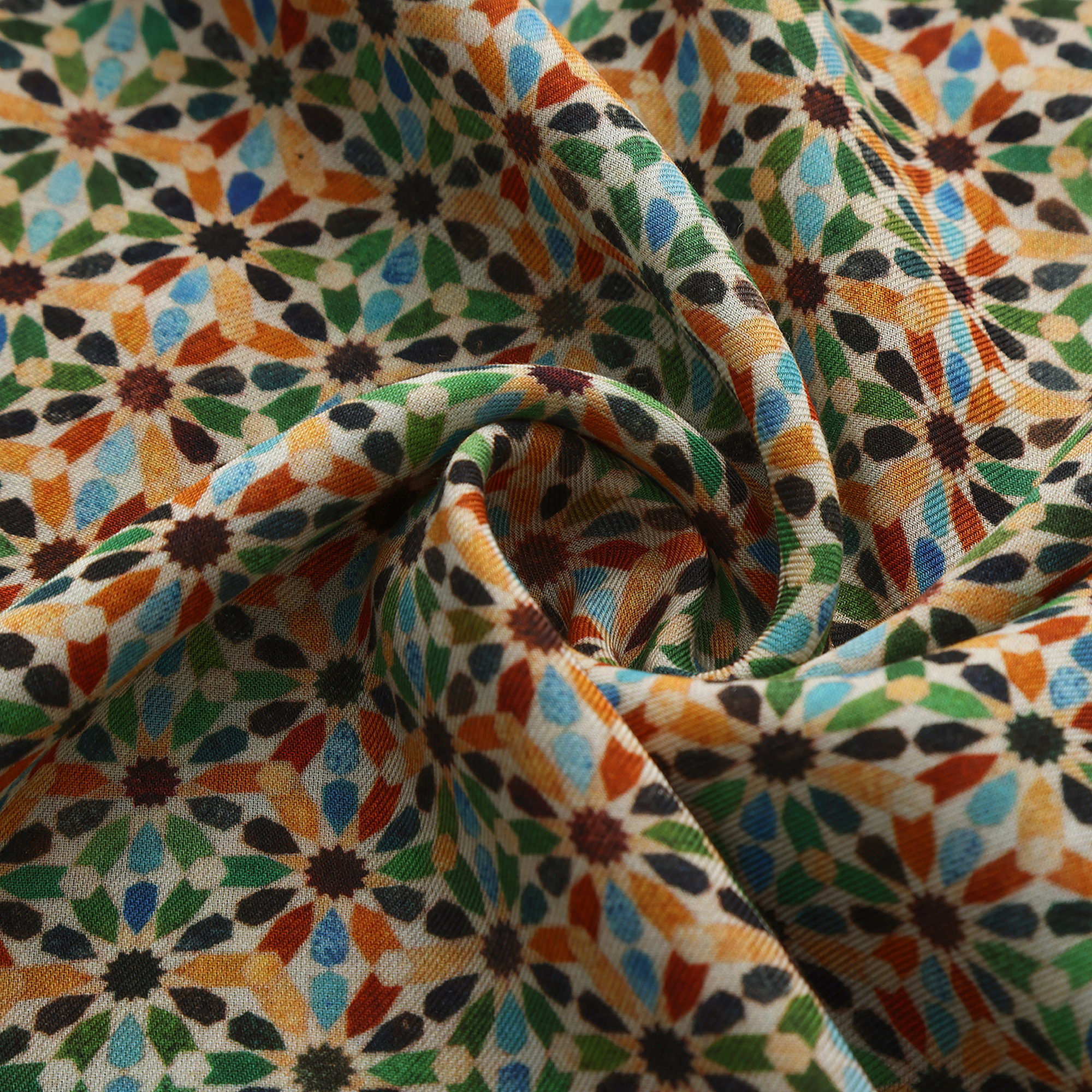 Pañuelo Modal Naima — detalle del tejido 1