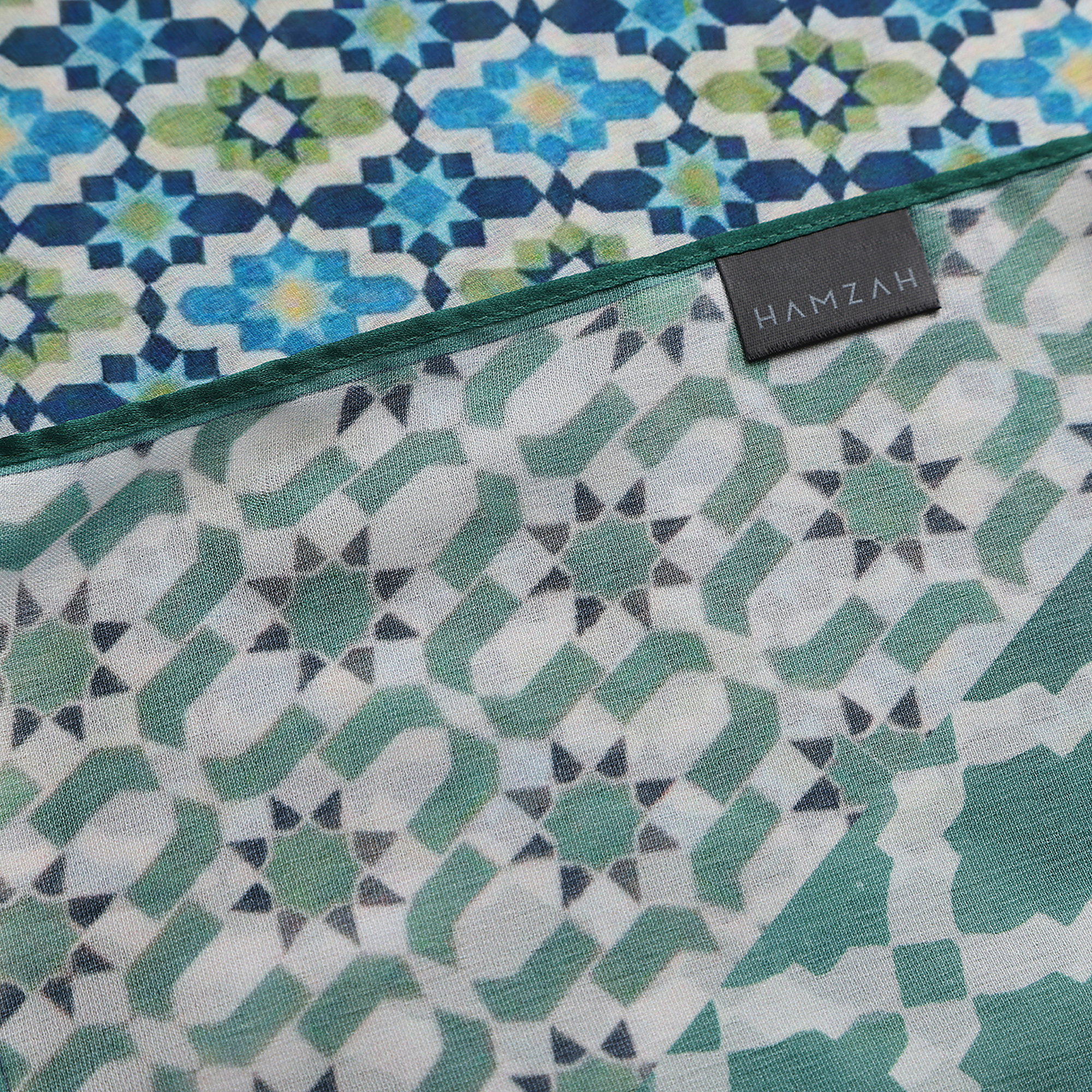 Pañuelo Aljarafe, Poly Satin, 180 x 65 cm — detalle del tejido 3
