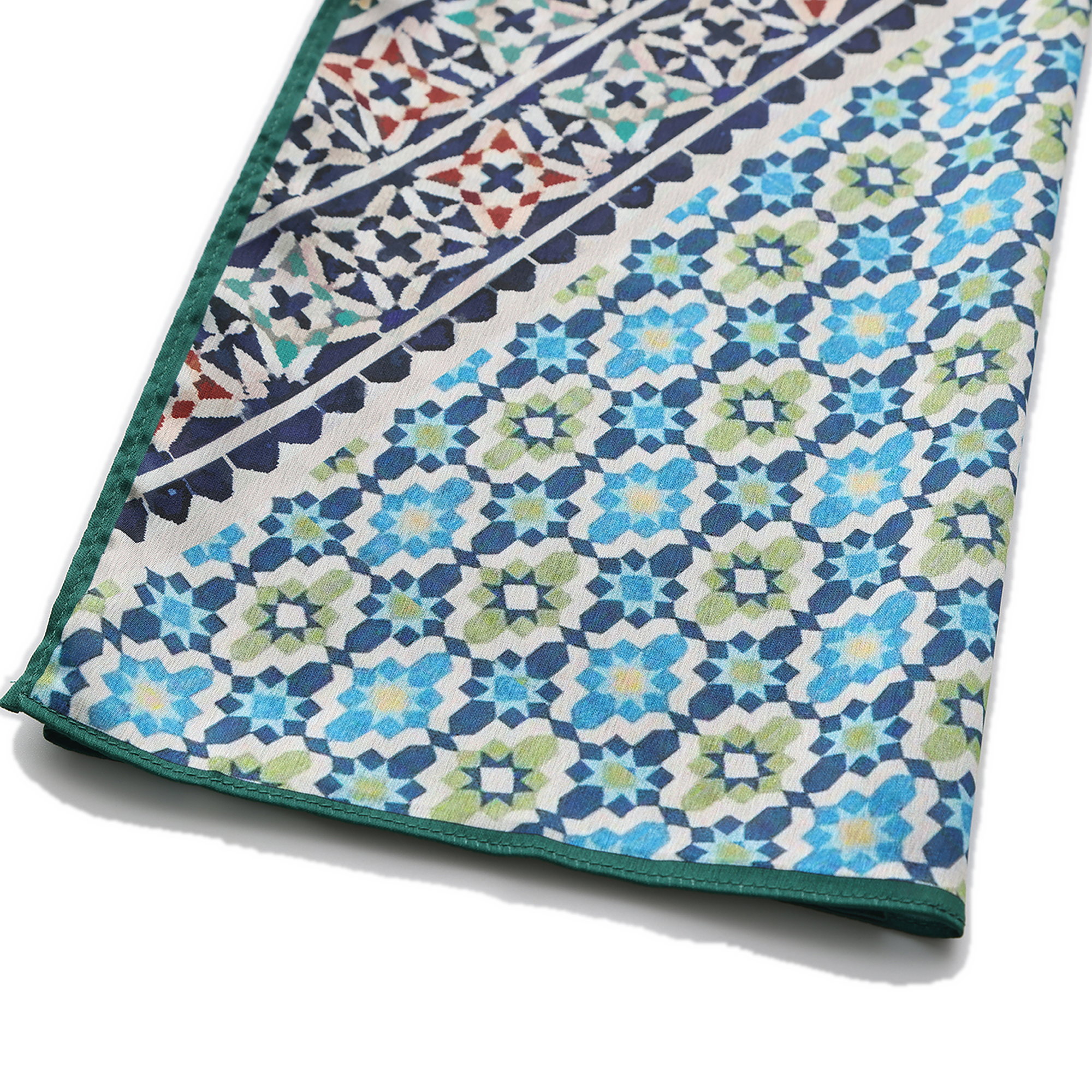 Pañuelo Aljarafe, Poly Satin, 180 x 65 cm — detalle del tejido 4