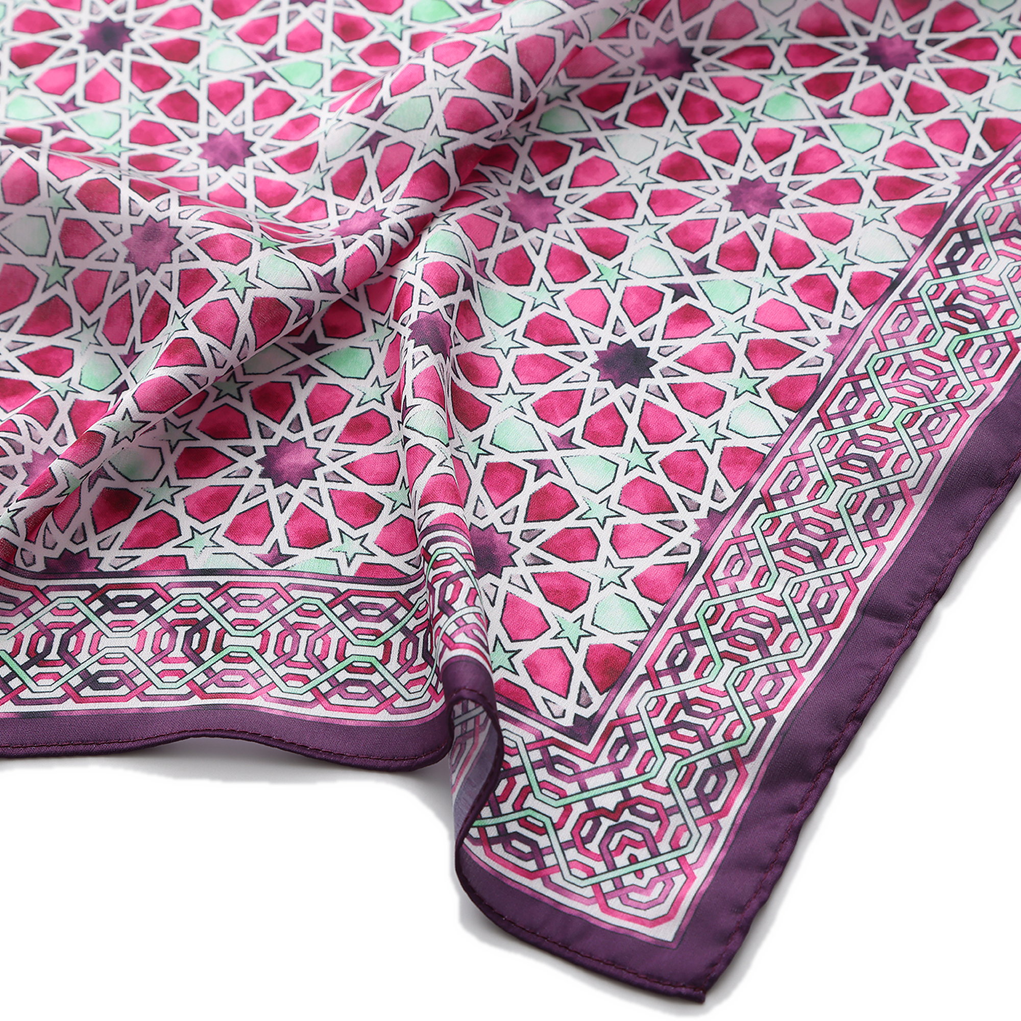 Pañuelo Fátima Rosa, Poly Satin, 70 x 70 cm — detalle del tejido 2